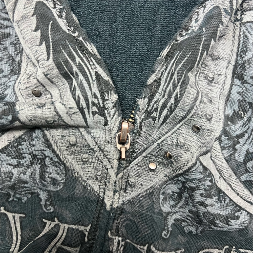 Affliction Hoodie XL Live Fast Full Zip Graphic Skull Sword Shield Stud Jacket - Picture 5 of 8